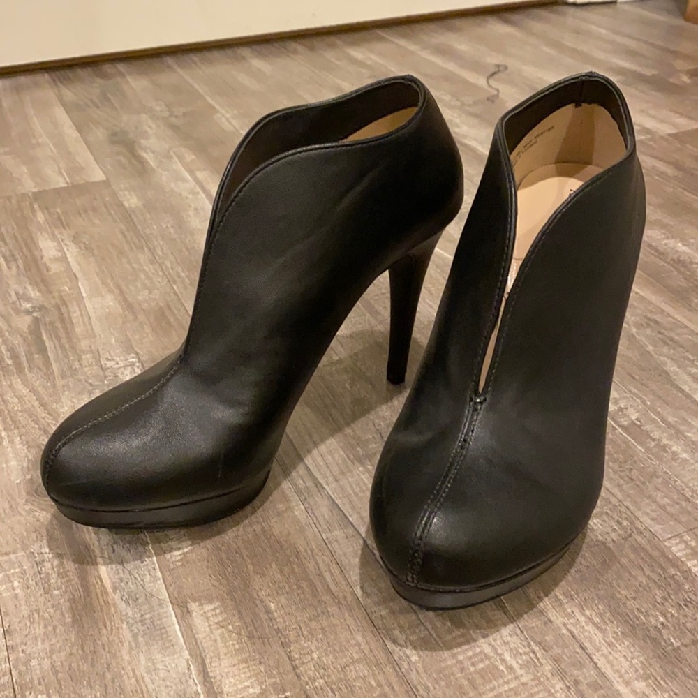 Auderey Brooke Black Heels